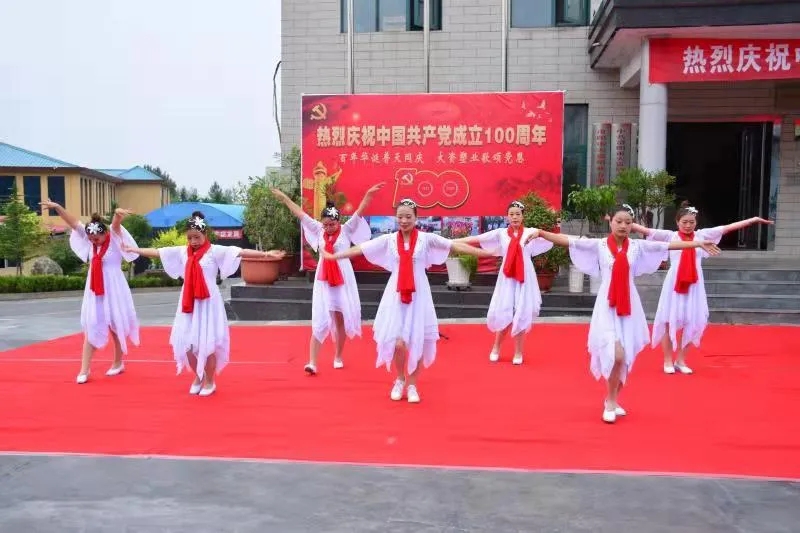 百年禮贊、紅心向黨，開展多項活動隆重慶祝中國共產(chǎn)黨成立100周年插圖1